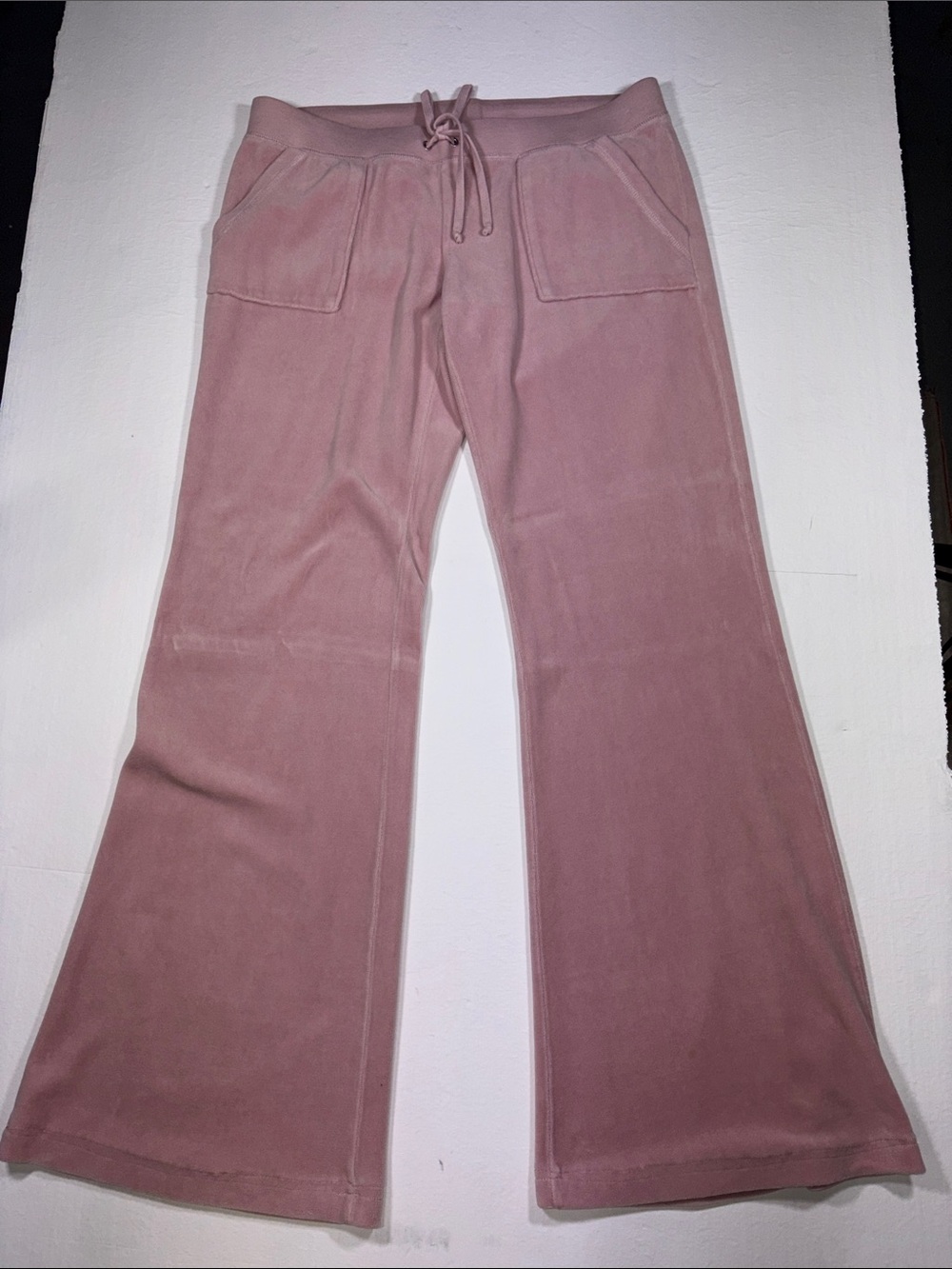Vintage Juicy Couture Light Pink Velour Sweatpants with square pockets Flair Leg